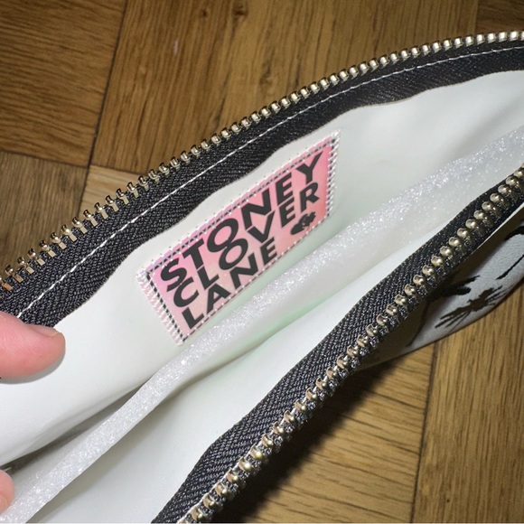 NEW, NWT Stoney Clover Lane Flat Pouch/Bag 🌴 - Picture 5 of 5